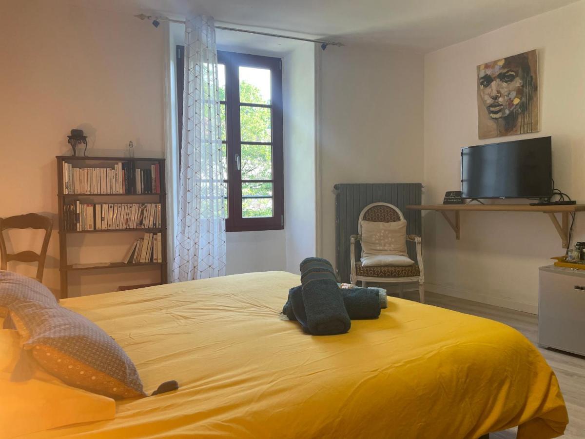 La Mascotte Bed & Breakfast Largentiere Luaran gambar