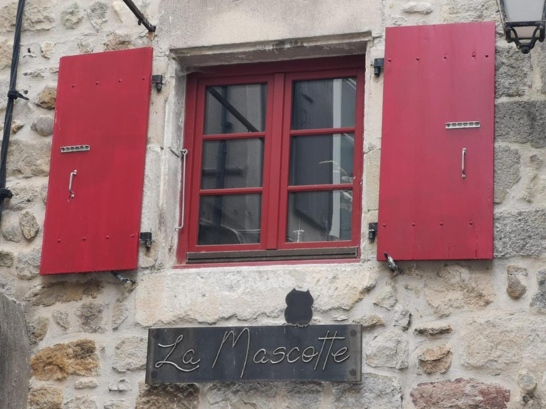 La Mascotte Bed & Breakfast Largentiere Luaran gambar